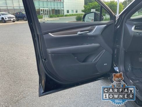 Used 2023 Cadillac XT5 Premium Luxury w/ Platinum Package AWD/4WD image 11
