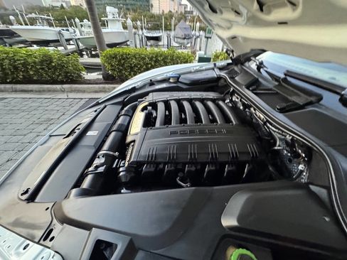 Used 2013 Porsche Cayenne image 38