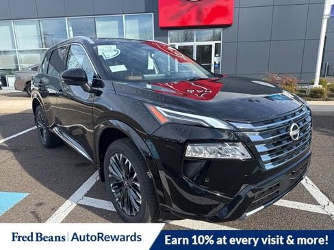 New 2026 Nissan Rogue Platinum image 2