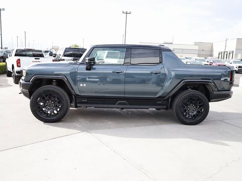New 2026 GMC Hummer EV 4x4 Crew Cab image 3