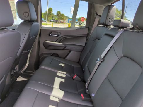 New 2025 GMC Canyon Elevation w/ Convenience Package image 22