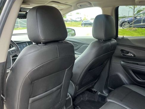 Used 2017 Buick Encore Sport Touring FWD image 32