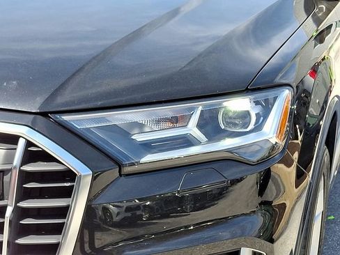 Used 2023 Audi Q7 2.0T Premium Plus w/ Convenience Package AWD/4WD image 9