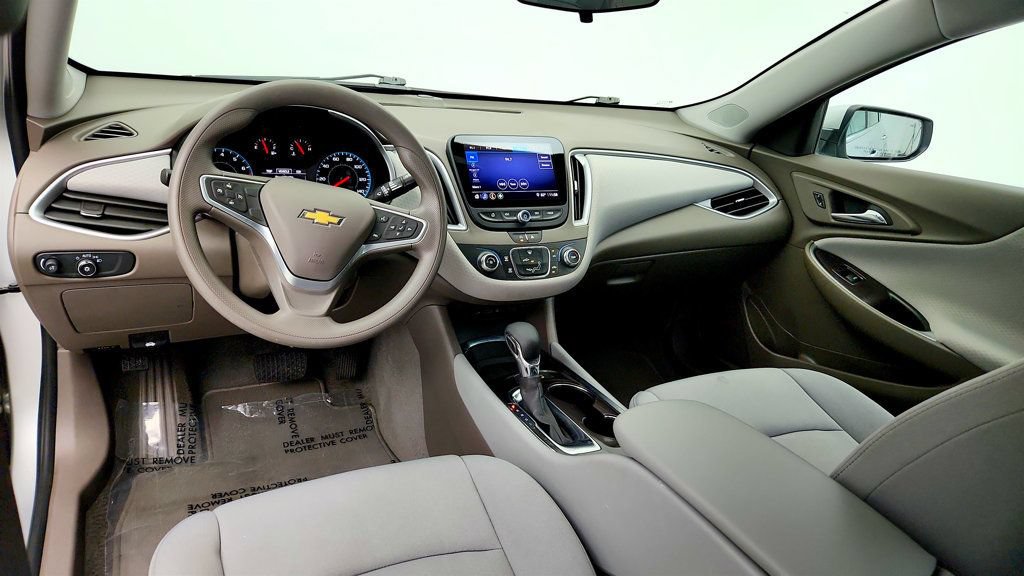 Used 2022 Chevrolet Malibu LS w/ Driver Confidence Package FWD image 12