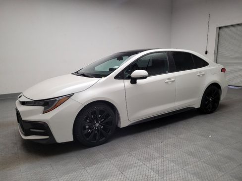 Used 2021 Toyota Corolla SE w/ Carpet Mat Package (TMS) FWD image 2
