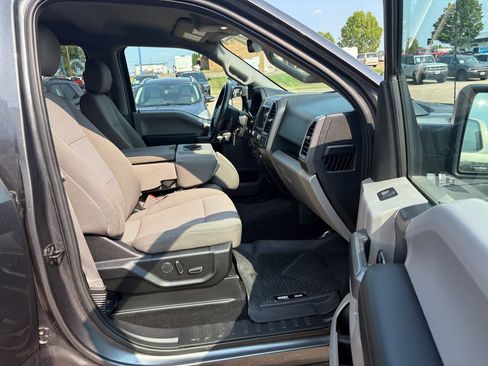 Used 2018 Ford F150 XLT w/ Equipment Group 302A Luxury AWD/4WD image 12