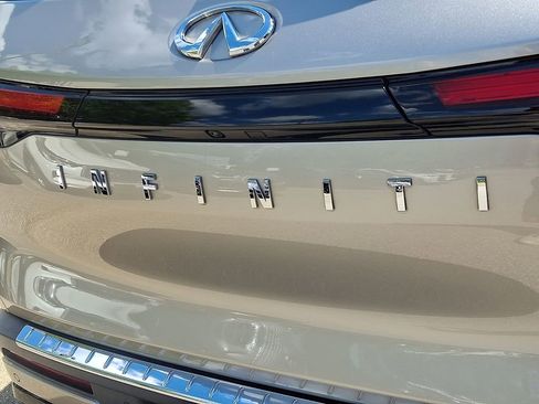 Used 2023 INFINITI QX60 Luxe FWD image 33
