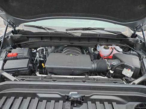 New 2026 GMC Sierra 1500 SLT w/ SLT Convenience Package image 39