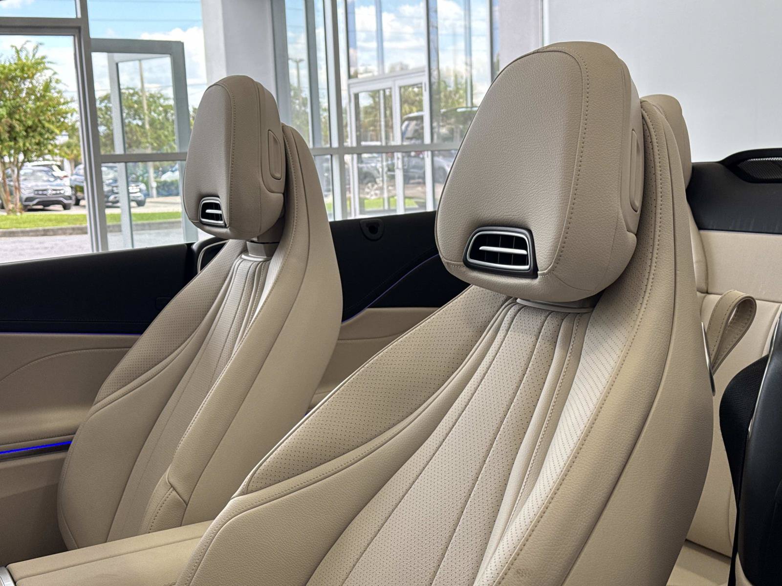 Certified 2024 Mercedes-Benz CLE 300 4MATIC Cabriolet image 8