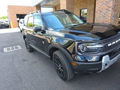 Used 2025 Ford Bronco Sport Badlands AWD/4WD image 3