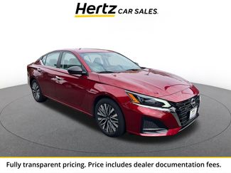 Used 2025 Nissan Altima 2.5 SV FWD video 1
