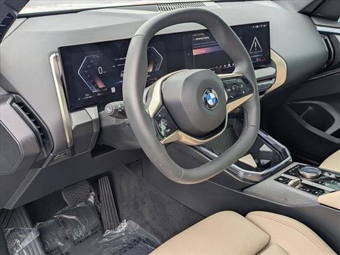 Used 2025 BMW X3 xDrive30i w/ Convenience Package AWD/4WD image 10