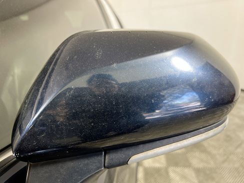 Used 2019 Toyota Camry SE w/ Convenience Package image 13