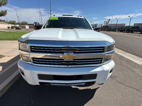 Used 2015 Chevrolet Silverado 3500 High Country w/ Duramax Plus Package AWD/4WD image 10