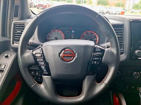 Used 2024 Nissan Frontier PRO-4X w/ Pro Convenience Package AWD/4WD image 14