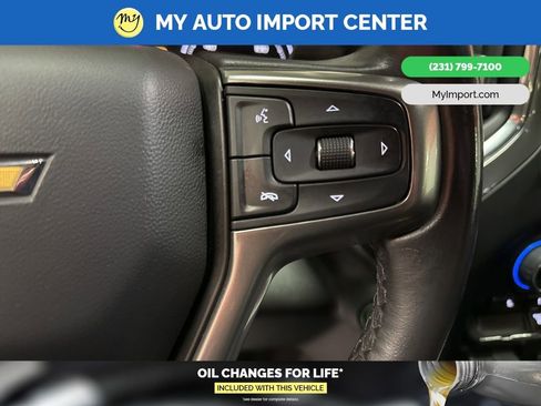 Used 2022 Chevrolet Silverado 2500 LT w/ Convenience Package image 17