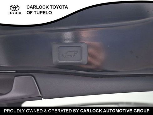 Used 2025 Toyota RAV4 Limited image 30