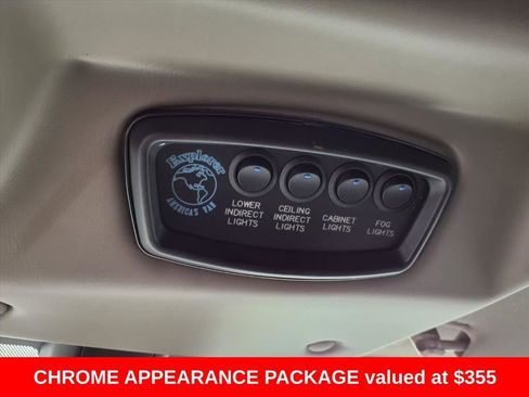 Used 2020 GMC Savana 2500 w/ Enhanced Convenience Package image 10