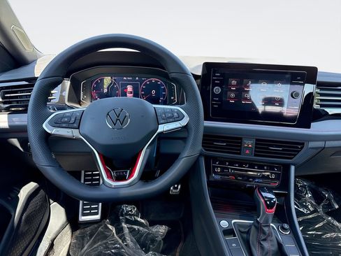 New 2026 Volkswagen Jetta GLI Autobahn FWD image 23