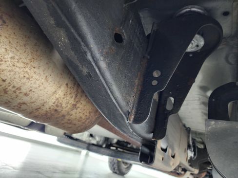 Used 2020 Chevrolet Silverado 2500 LT w/ Convenience Package image 28