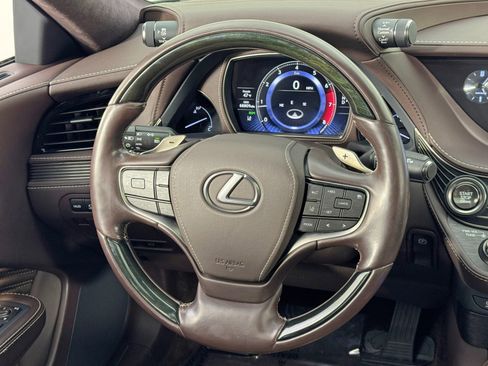 Used 2018 Lexus LS 500 AWD w/ Luxury Package image 22