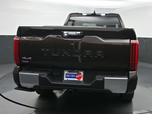 Used 2023 Toyota Tundra Limited w/ Power Package AWD/4WD image 44