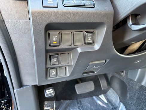 New 2026 Nissan Frontier SV image 7