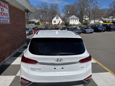 Used 2020 Hyundai Santa Fe SEL AWD/4WD image 9