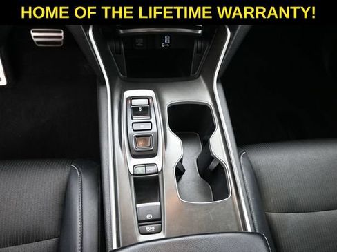 Used 2018 Honda Accord Sport image 28