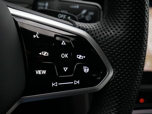 Certified 2023 Volkswagen Arteon SEL Premium image 25