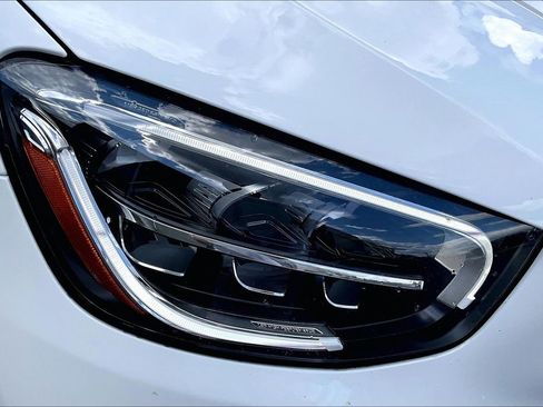 Certified 2022 Mercedes-Benz GLC 300 4MATIC image 31