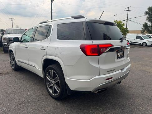 Used 2017 GMC Acadia Denali w/ Technology Package AWD/4WD image 3