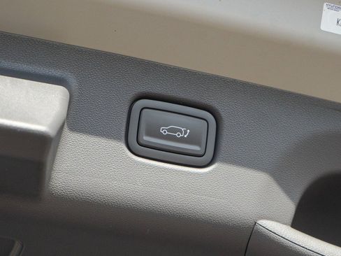 New 2026 Hyundai Kona Limited AWD/4WD image 9