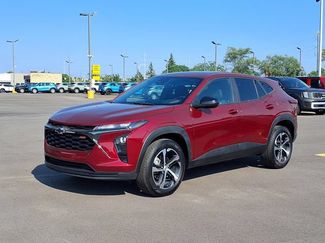 Used 2024 Chevrolet Trax RS FWD video 1