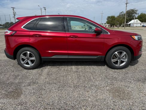 Used 2023 Ford Edge SEL w/ Convenience Package AWD/4WD image 2