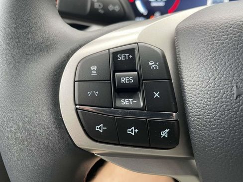 New 2026 Ford Explorer Active RWD image 22