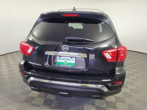 Used 2019 Nissan Pathfinder S FWD image 7