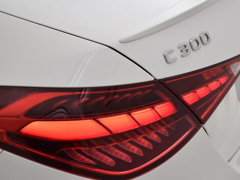 Used 2024 Mercedes-Benz C 300 Sedan image 13