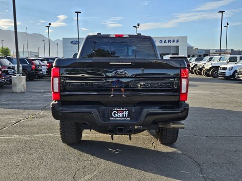 Used 2022 Ford F250 Lariat w/ Tremor Off-Road Package AWD/4WD image 7