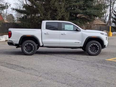 New 2026 GMC Canyon AT4 image 8