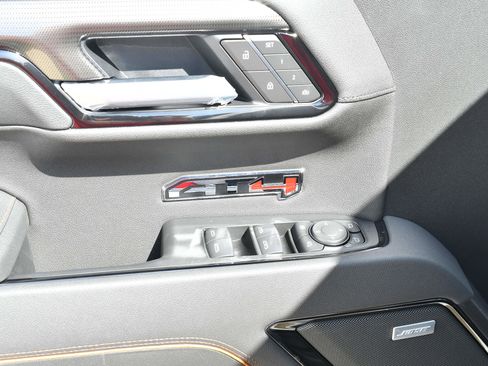 New 2026 GMC Sierra 1500 AT4 AWD/4WD image 12