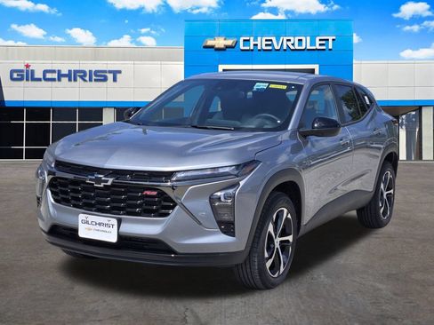 New 2026 Chevrolet Trax RS w/ Driver Confidence Package FWD image 4