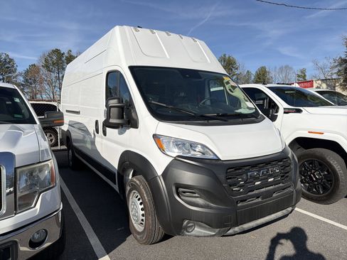 Used 2025 RAM ProMaster 3500 image 4