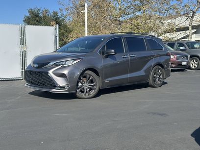 Used 2021 Toyota Sienna XSE w/ XSE Plus Package