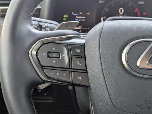 Used 2025 Lexus LX 700h Overtrail w/ Accessory Package (Z1) AWD/4WD image 29