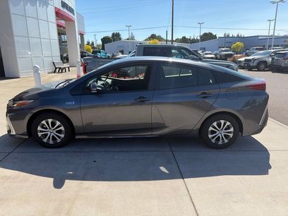 Used 2021 Toyota Prius Prime LE w/ Carpet Mat Package (TMS)