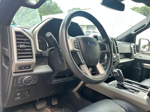 Certified 2020 Ford F150 Lariat w/ Equipment Group 502A Luxury AWD/4WD image 10