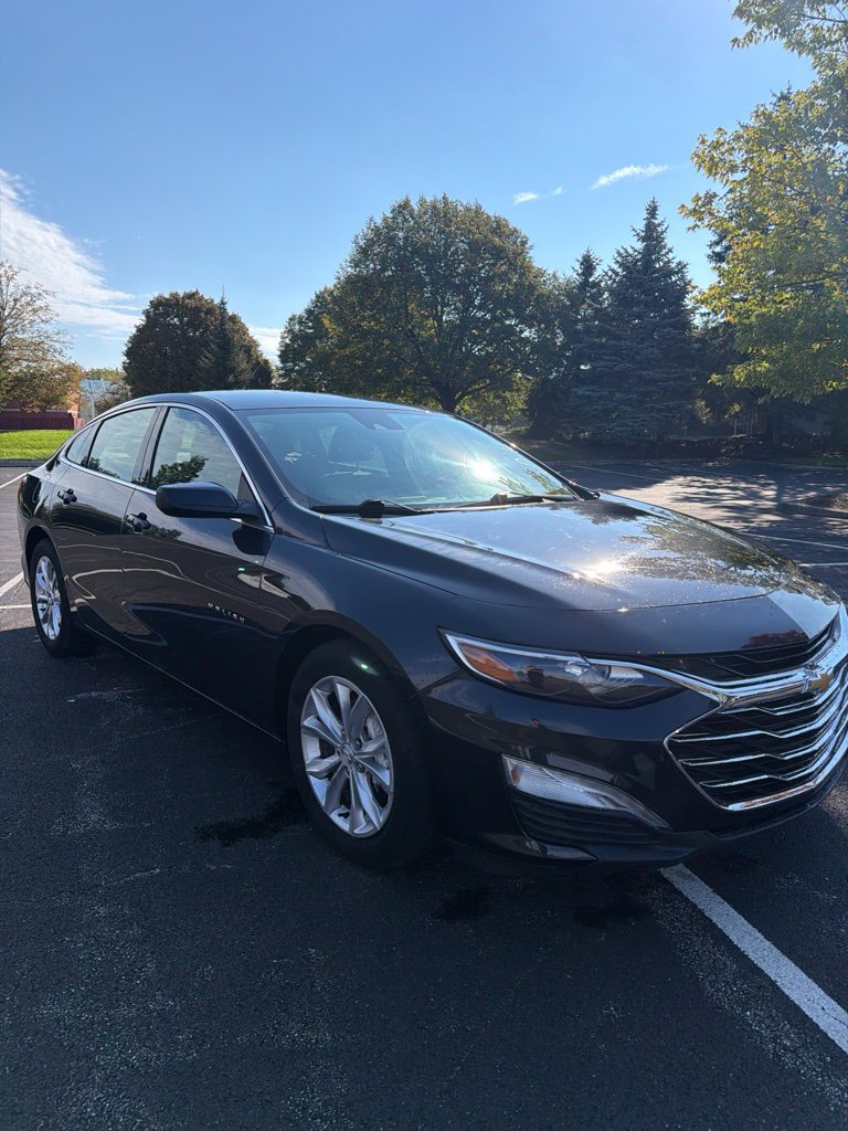 Used 2023 Chevrolet Malibu LT FWD image 4