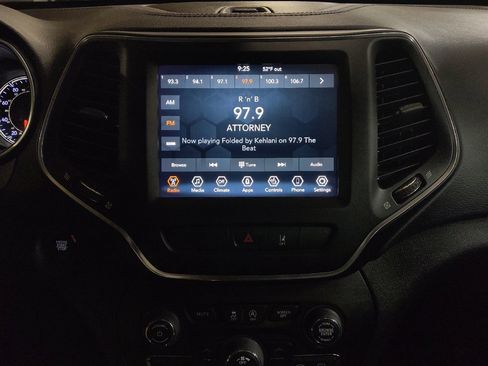 Used 2022 Jeep Cherokee Latitude Lux image 25