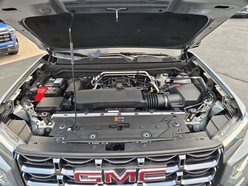 New 2026 GMC Canyon AT4 w/ Technology Plus Package AWD/4WD image 36